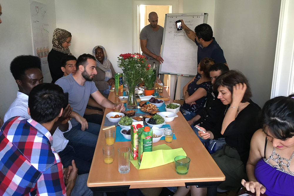 Schulalltag, Feier nach erfolgreichem Kursabschluss