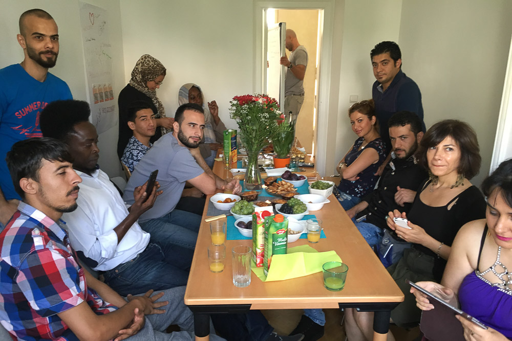 Schulalltag, Feier nach erfolgreichem Kursabschluss